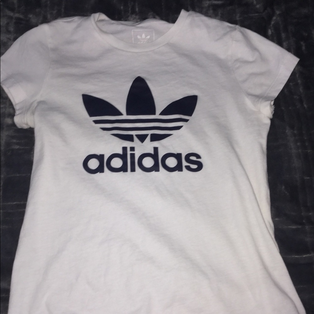 Adidas tee
